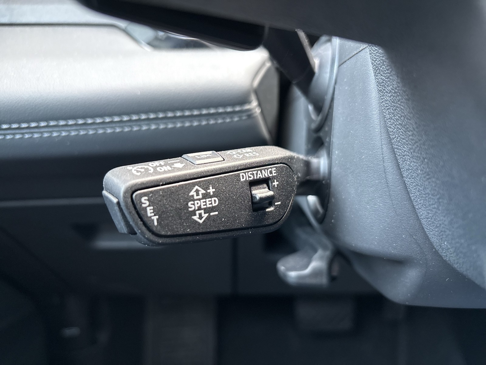 Audi Q6 e-tron quattro advanced TECH+ 360°CAM ACC 20"