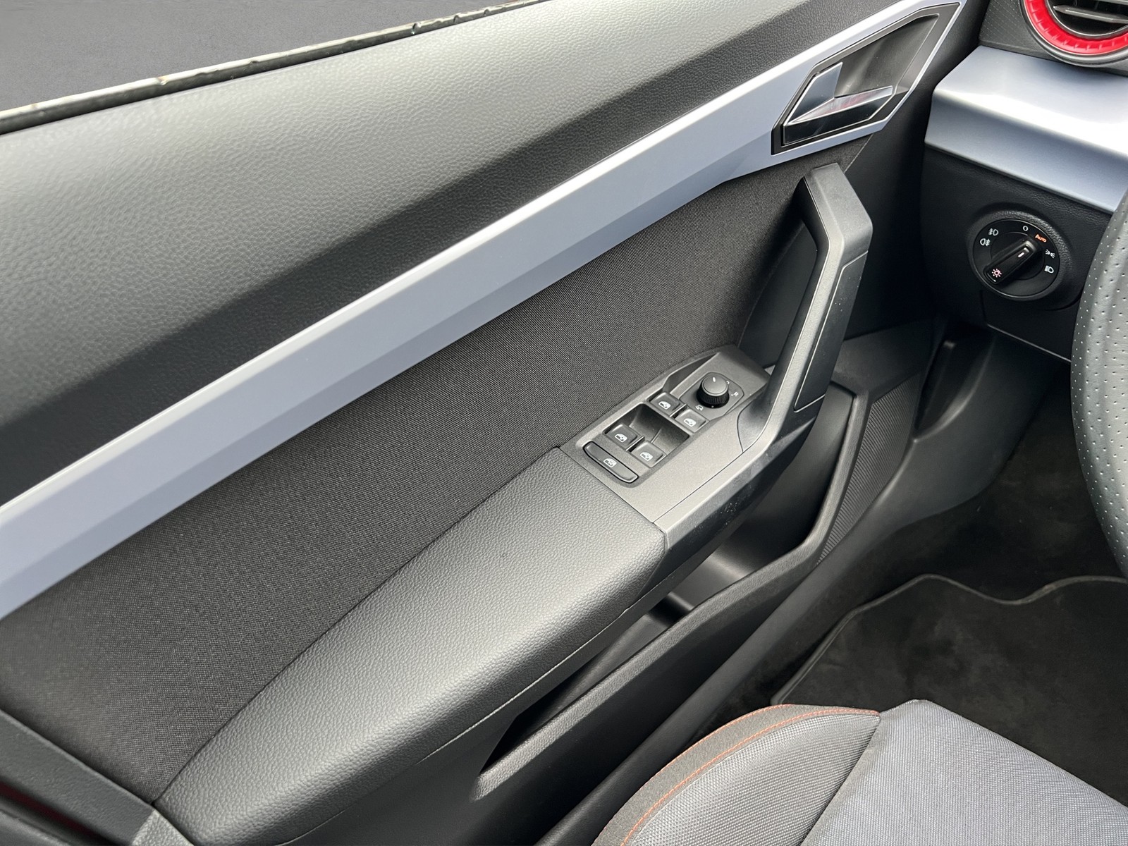 Seat Ibiza 1.0 FR CAM ACC LM18 CARPLAY LED SITZHEIZ.