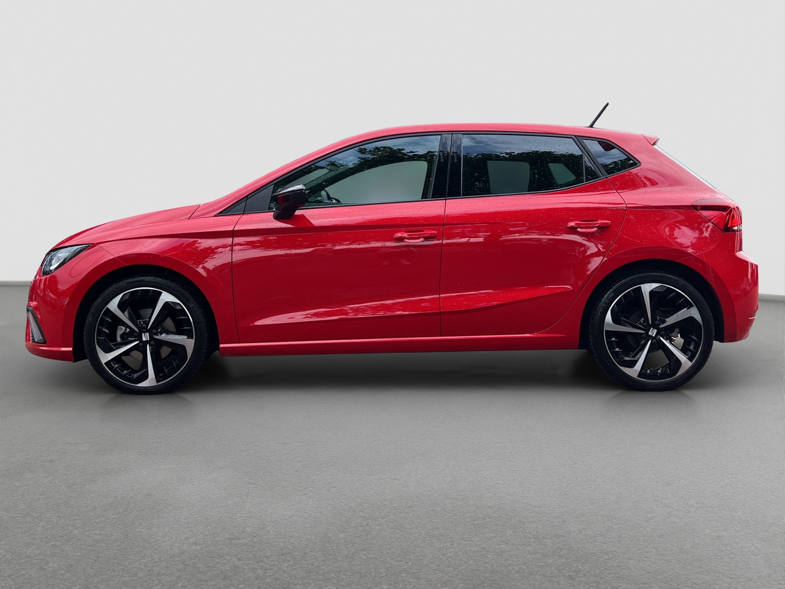 Seat Ibiza 1.0 FR CAM ACC LM18 CARPLAY LED SITZHEIZ.