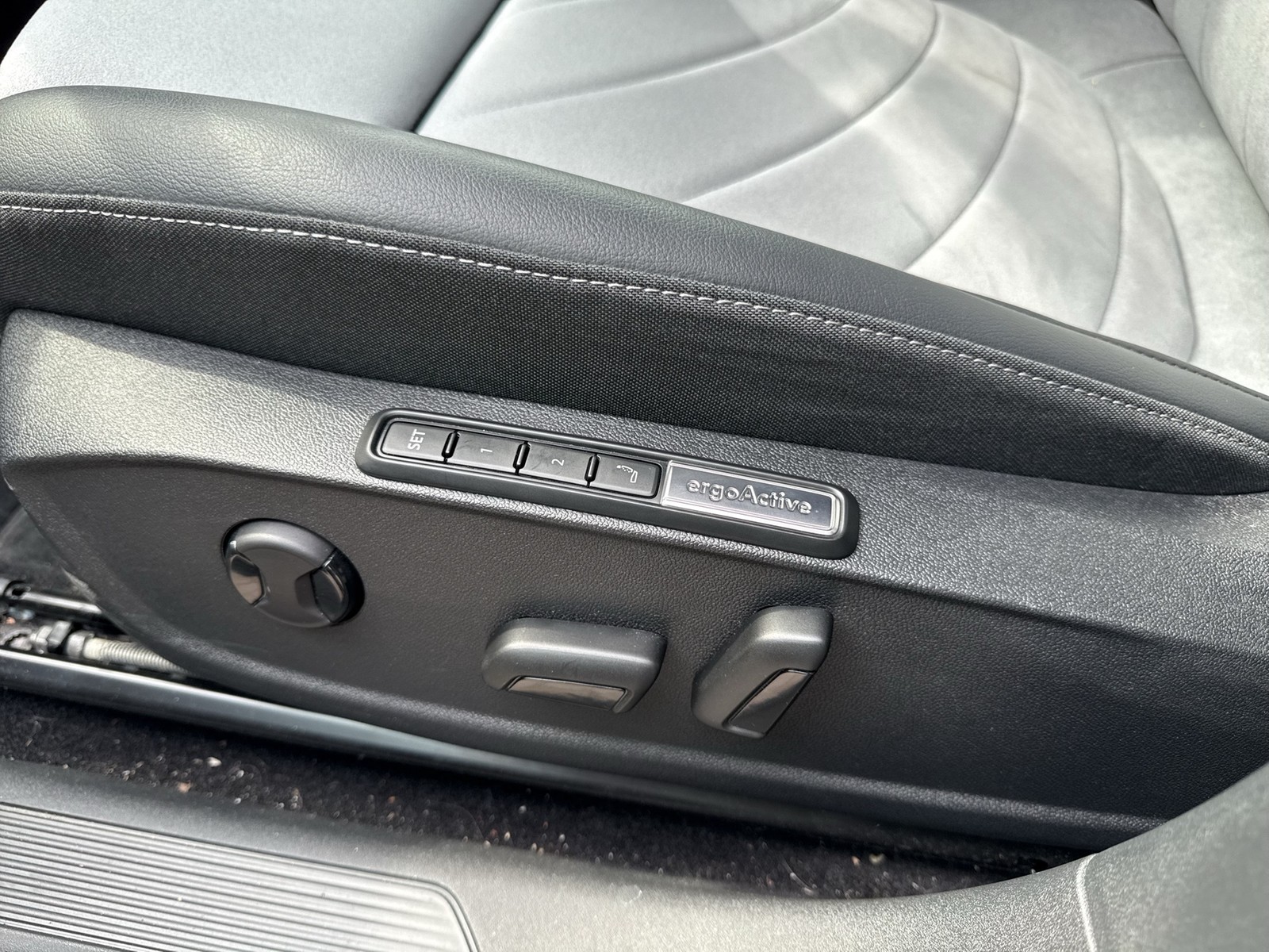 Volkswagen ID.3 Pro MOVE CAM ACC LM19 NAVI CARPLAY SITZHEIZ