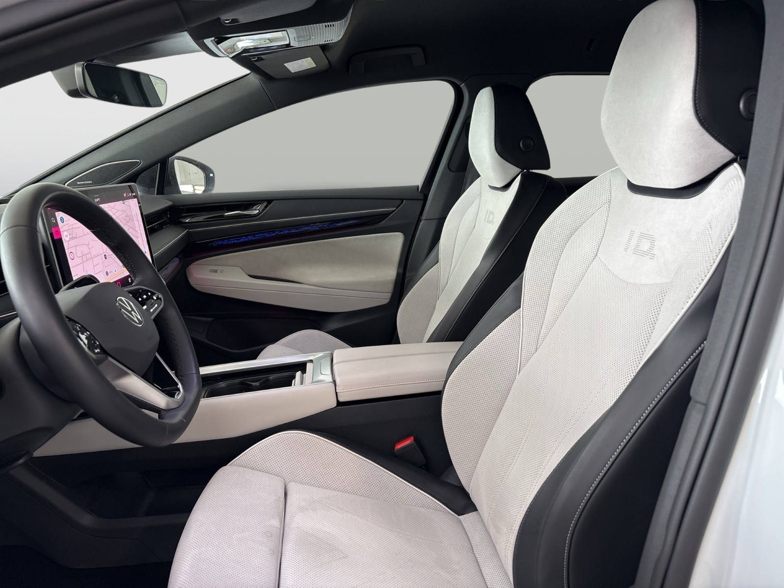 Volkswagen ID.7 Tourer PRO S BLACKSTYLE WÄRMEPUMPE AHK LM20