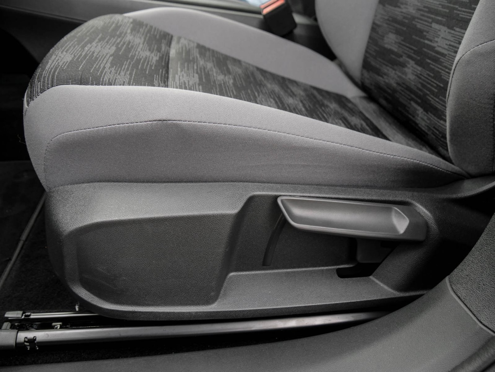 Volkswagen ID.5 PRO WÄRMEPUMPE ACC LM19 NAVI CARPLAY SITZHZ