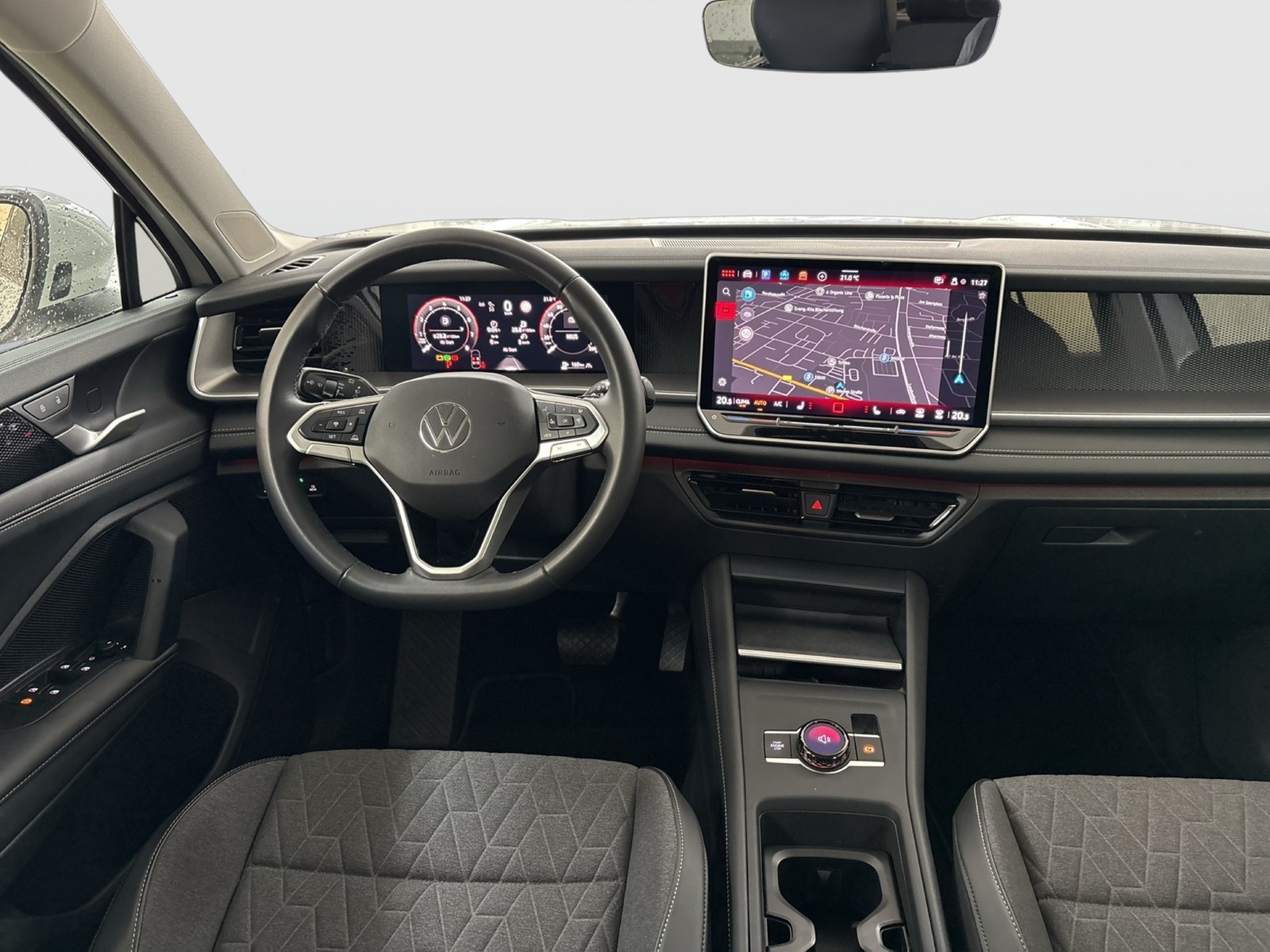Volkswagen Tayron 1.5 eTSI LIFE AHK CAM ACC LM18 NAVI LED