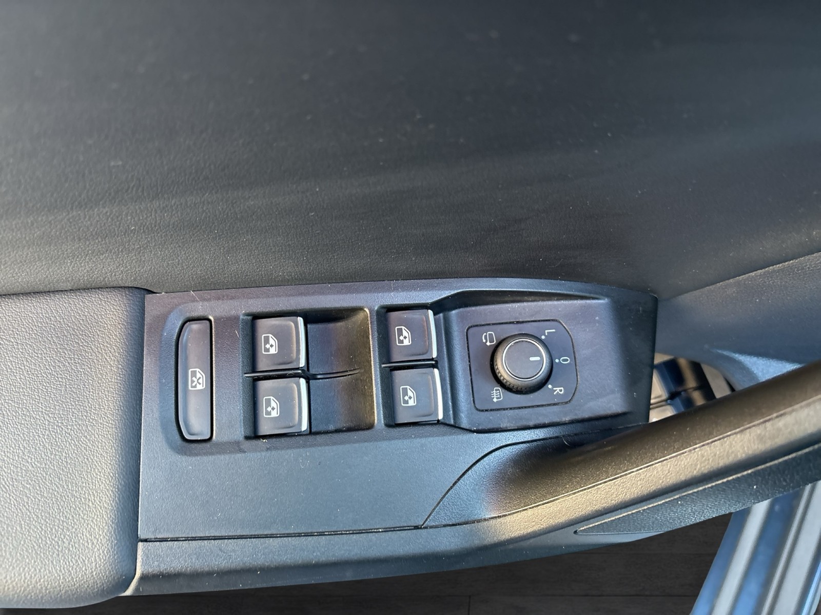 Seat Leon ST 1.4 HYBRID FR KAMERA eKLAPPE NAVI