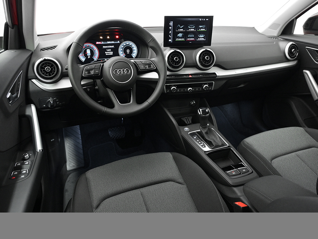 Audi Q2 35 TFSI S tronic advanced AHK+Sonnenschutzverglasung+Komfortpaket