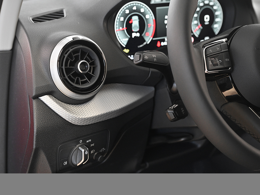 Audi Q2 35 TFSI S tronic advanced