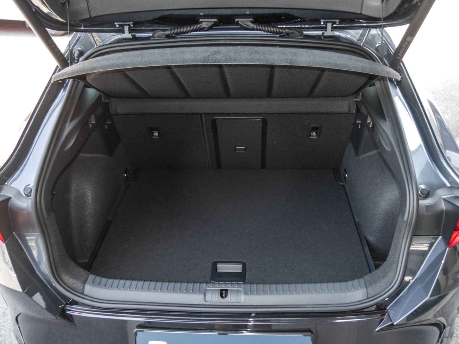 Cupra Formentor 2.0 VZ DSG AHK 360CAM NAVI SENNHEISER