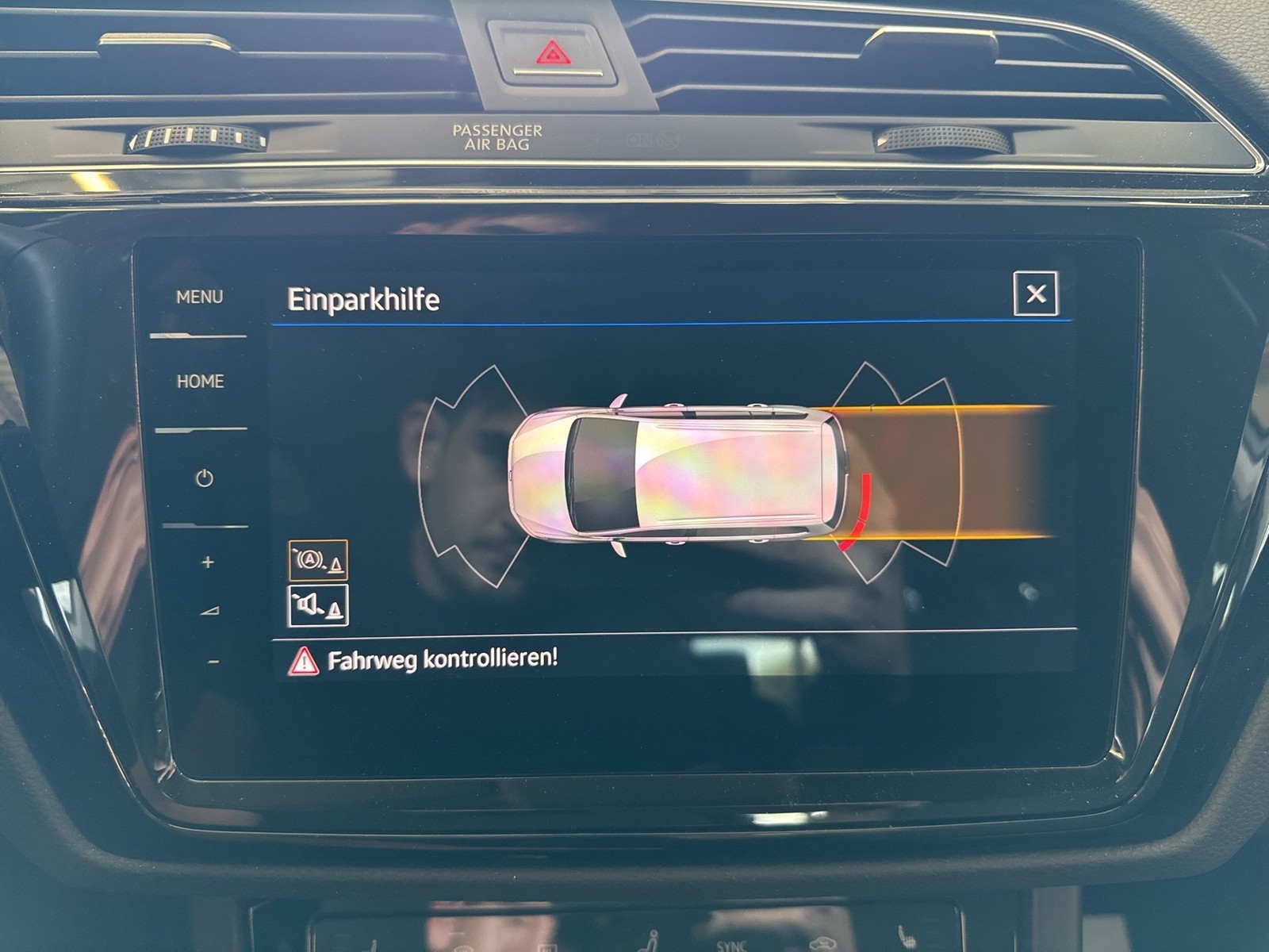 Volkswagen Touran 2.0 HIGHLINE AHK ACC LM17 NAVI CARPLAY