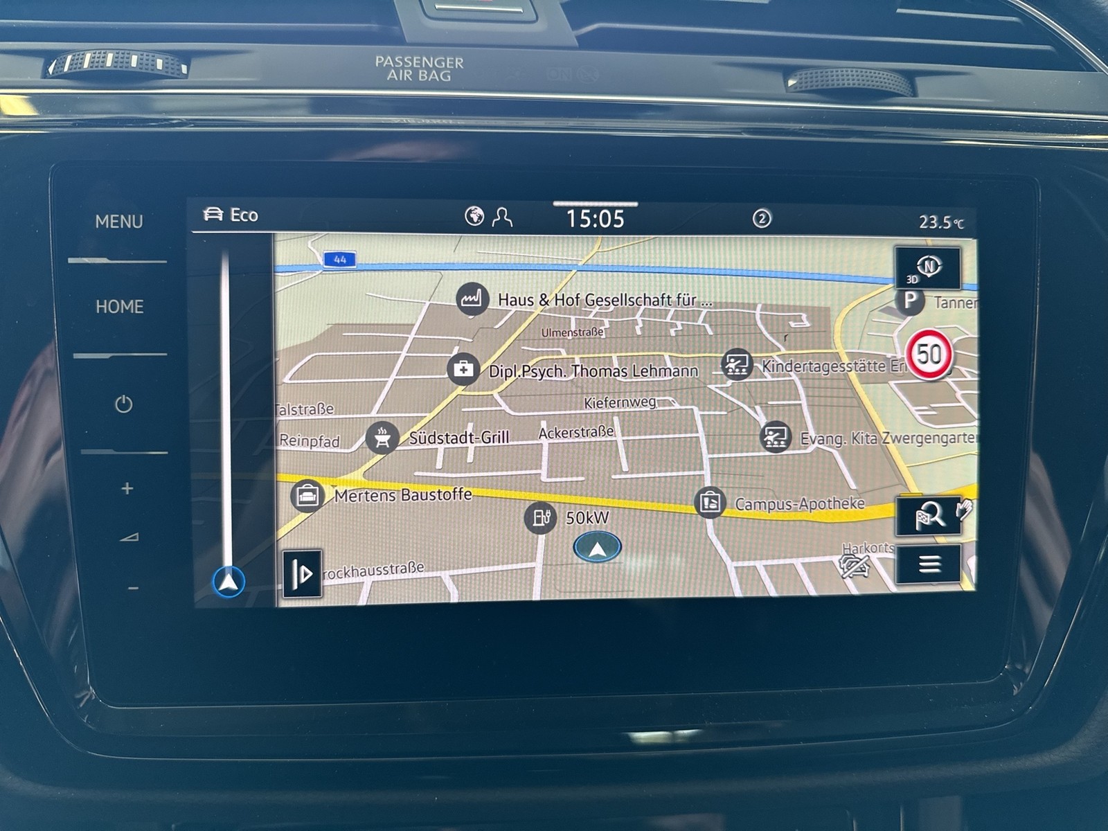 Volkswagen Touran 2.0 HIGHLINE AHK ACC LM17 NAVI CARPLAY