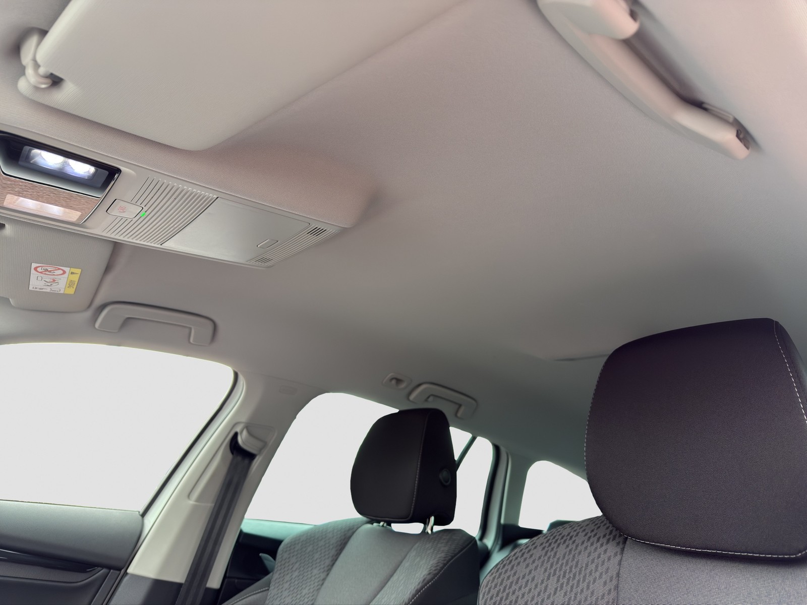 Skoda Octavia Combi 2.0 CLEVER AHK LM18 NAVICOLUMBUS