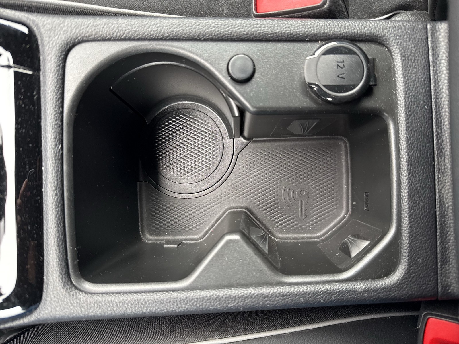 Volkswagen Golf 1.5 R-Line CARPLAY SITZHZ. AHK KAMERA ALU18