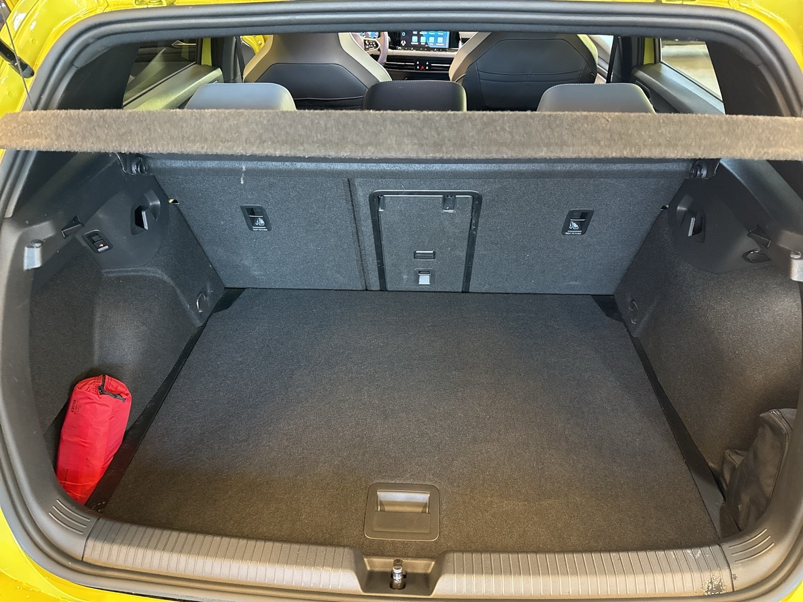 Volkswagen Golf 1.5 R-Line CARPLAY SITZHZ. AHK KAMERA ALU18