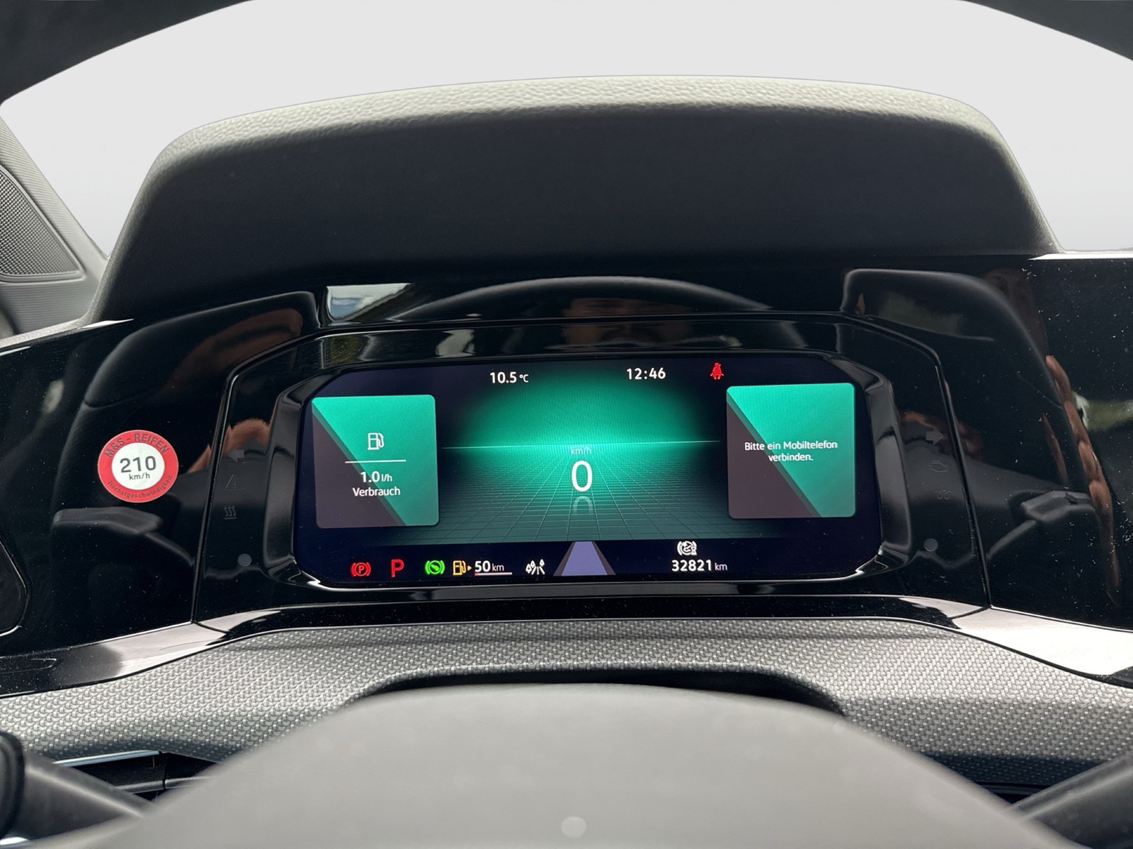 Volkswagen Golf 1.5 R-Line CARPLAY SITZHZ. AHK KAMERA ALU18