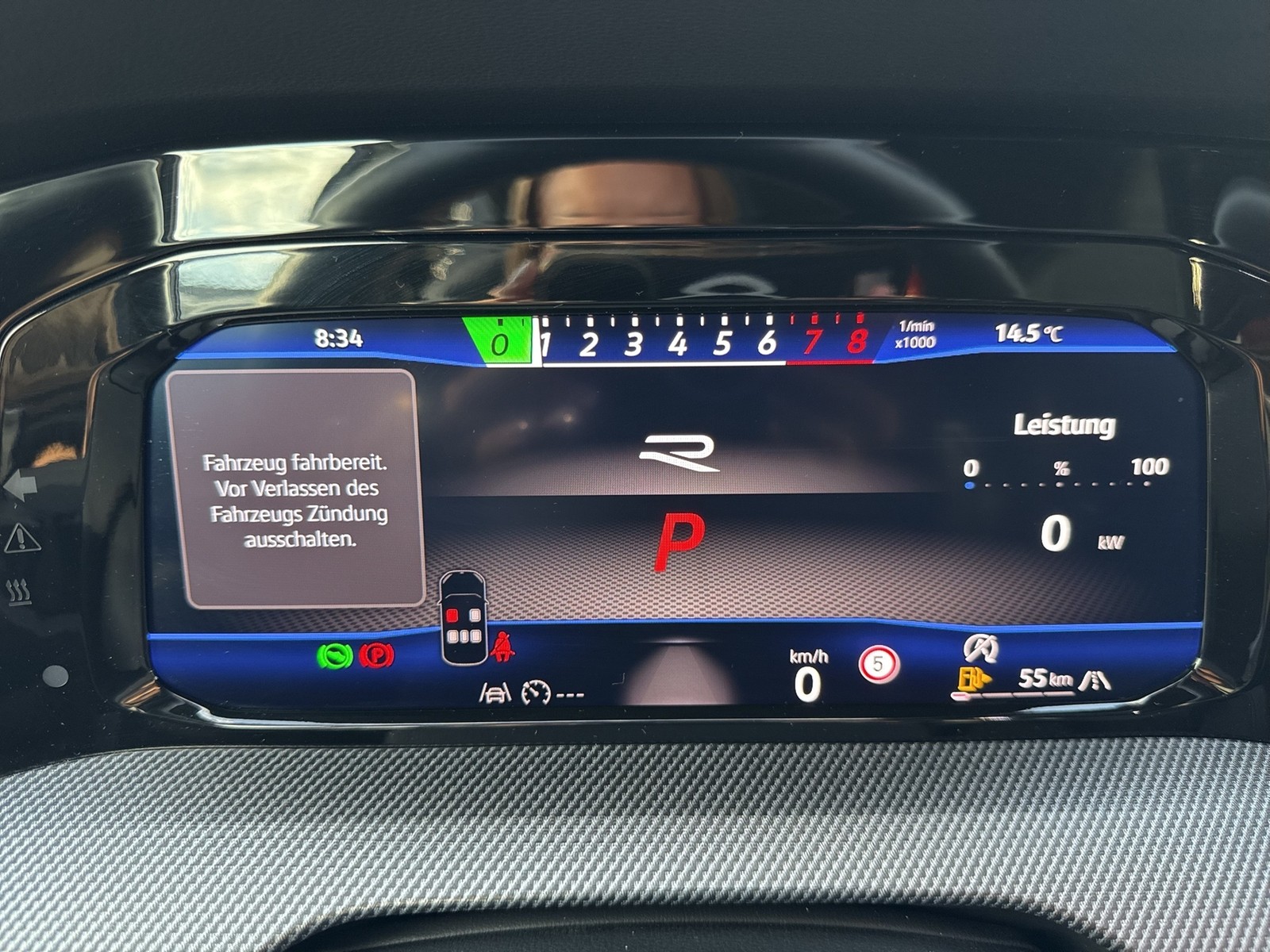 Volkswagen Golf VIII 2.0 R BLACKSTYLE 4X4 CAM ACC LM19 NAVI