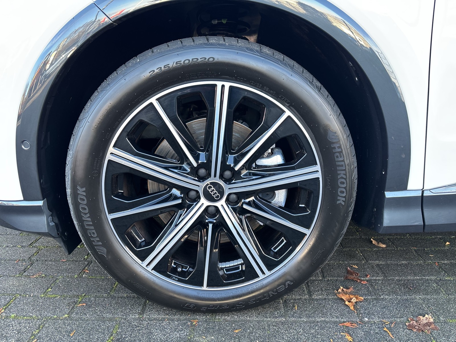 Audi Q4 e-tron Sportback 45 advanced BLACKPAK AHK 20Z