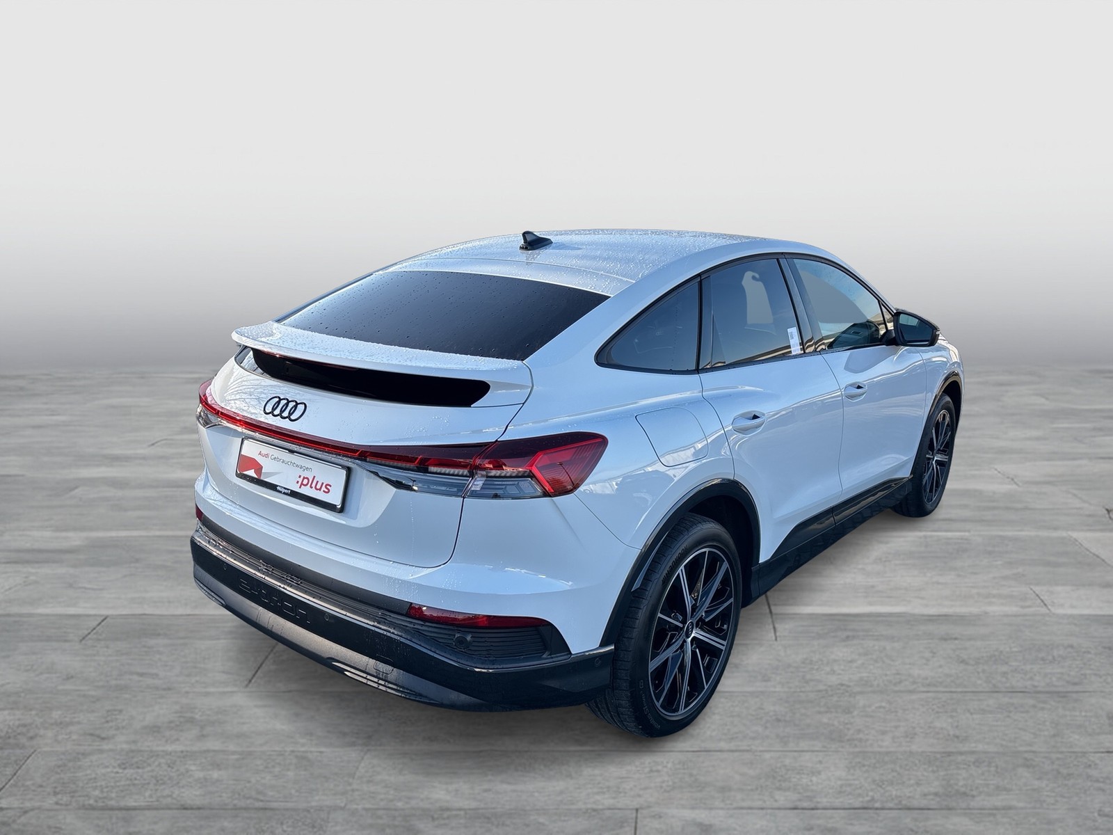 Audi Q4 e-tron Sportback 45 advanced BLACKPAK AHK 20Z