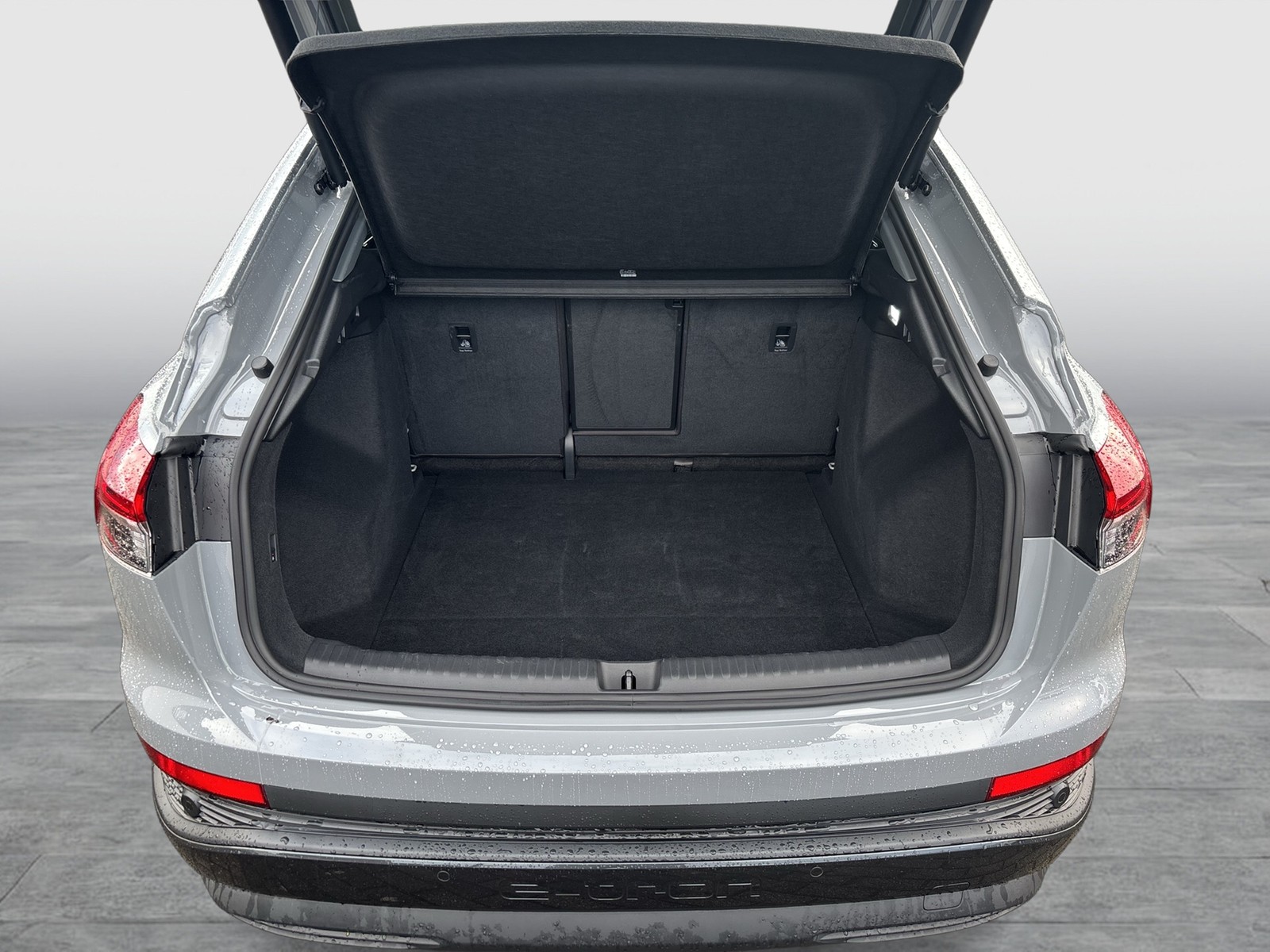 Audi Q4 e-tron Sportback 45 advanced BLACKPAK AHK 20Z