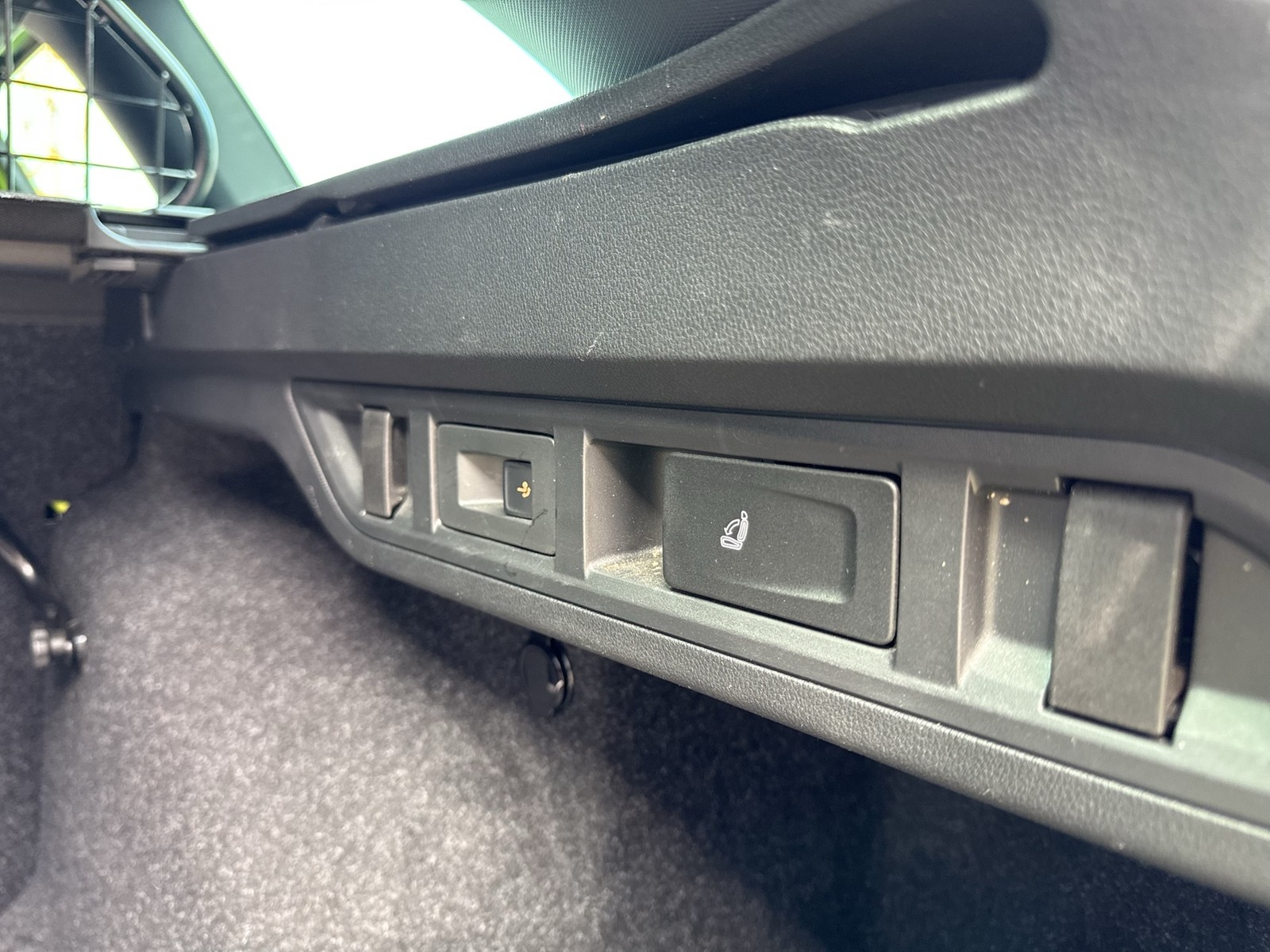 Skoda Octavia Combi 2.0 RS AHK CAM ACC LM18 HEAD-UP
