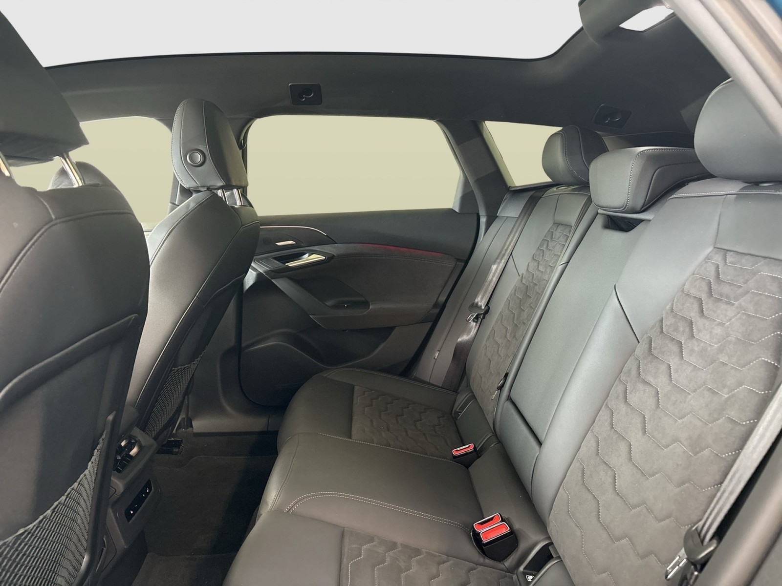 Audi A6 e-tron Avant performance S LINE PANO B&O LM21