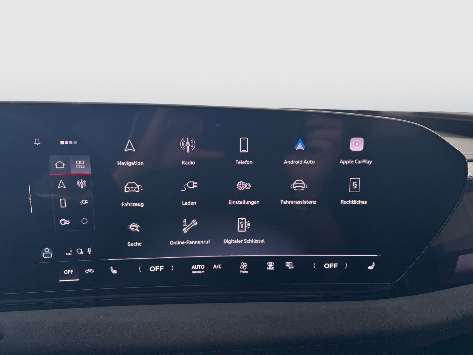 Audi A6 e-tron Avant performance S LINE PANO B&O LM21