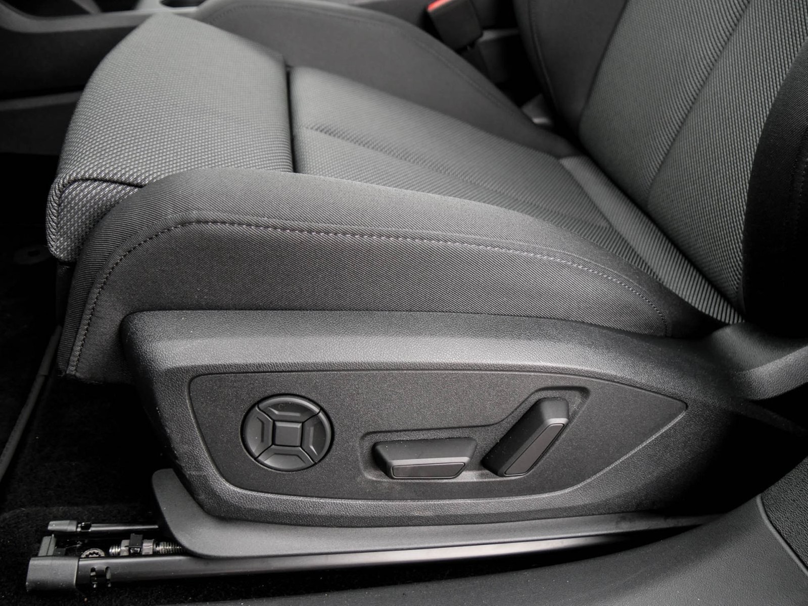 Audi Q4 e-tron 55 quattro S LINE BLACKPAK 360CAM LM21