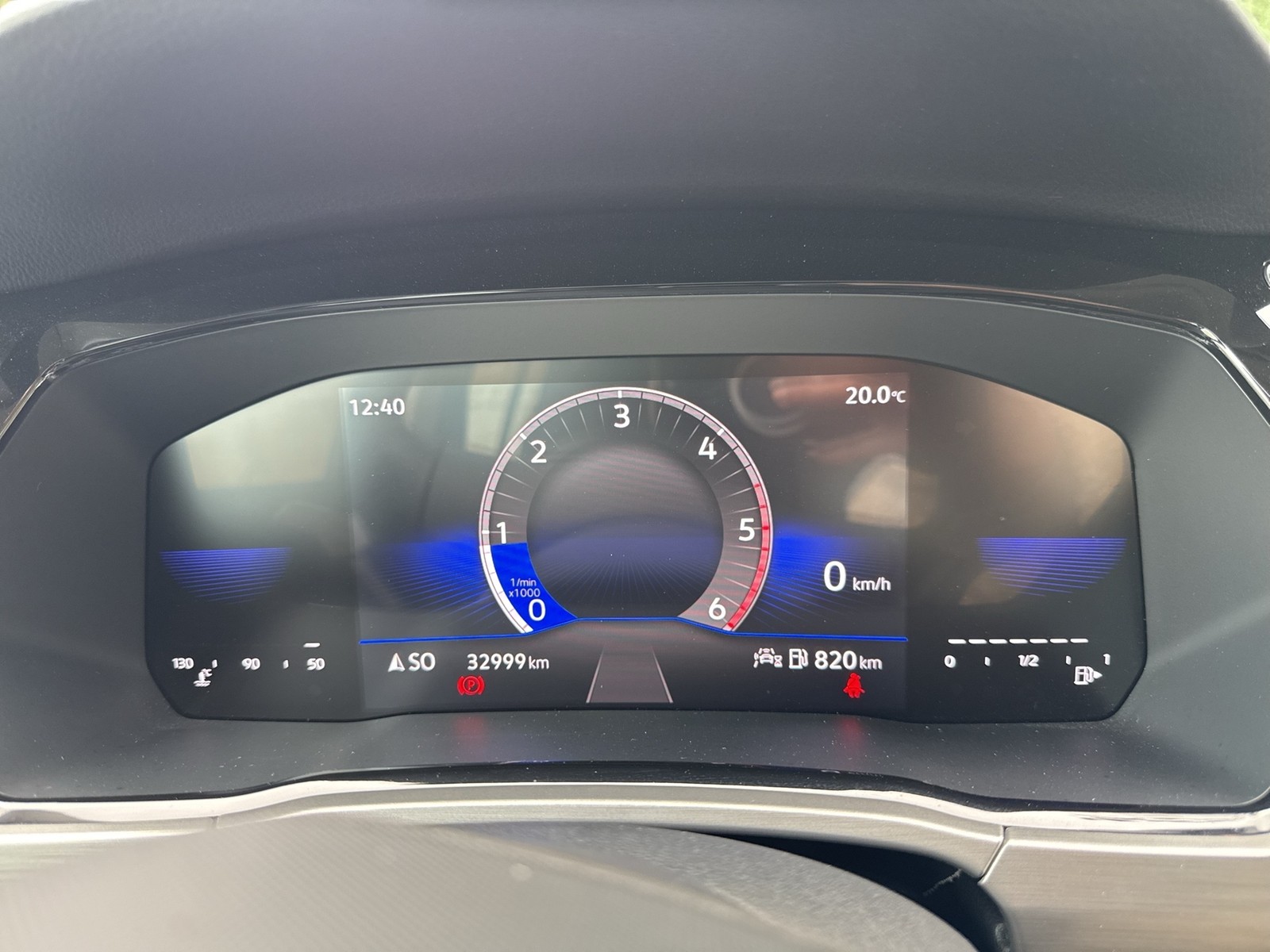 Volkswagen Touran 2.0 COMFORTLINE STANDHZ. AHK CAM ACC NAVI
