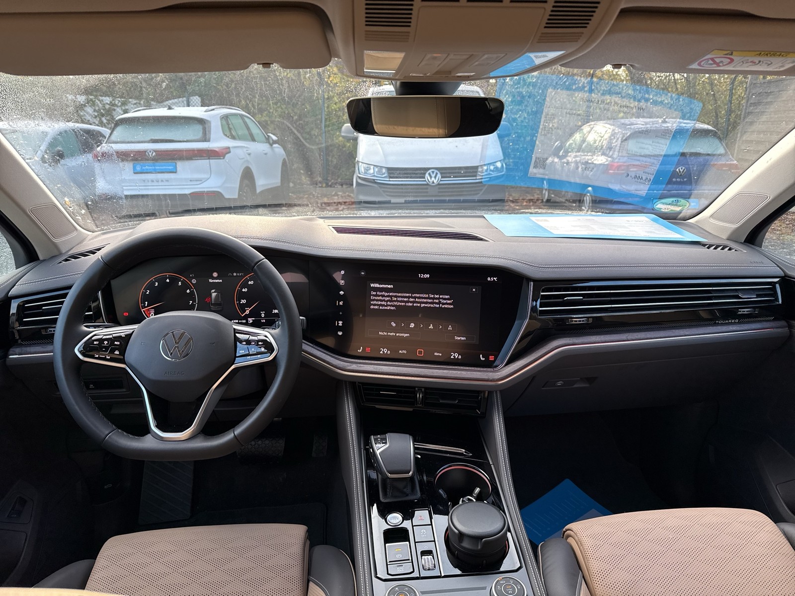 Volkswagen Touareg V6 TSI ELEGANCE NEUESMODELL AHK ACC LM20