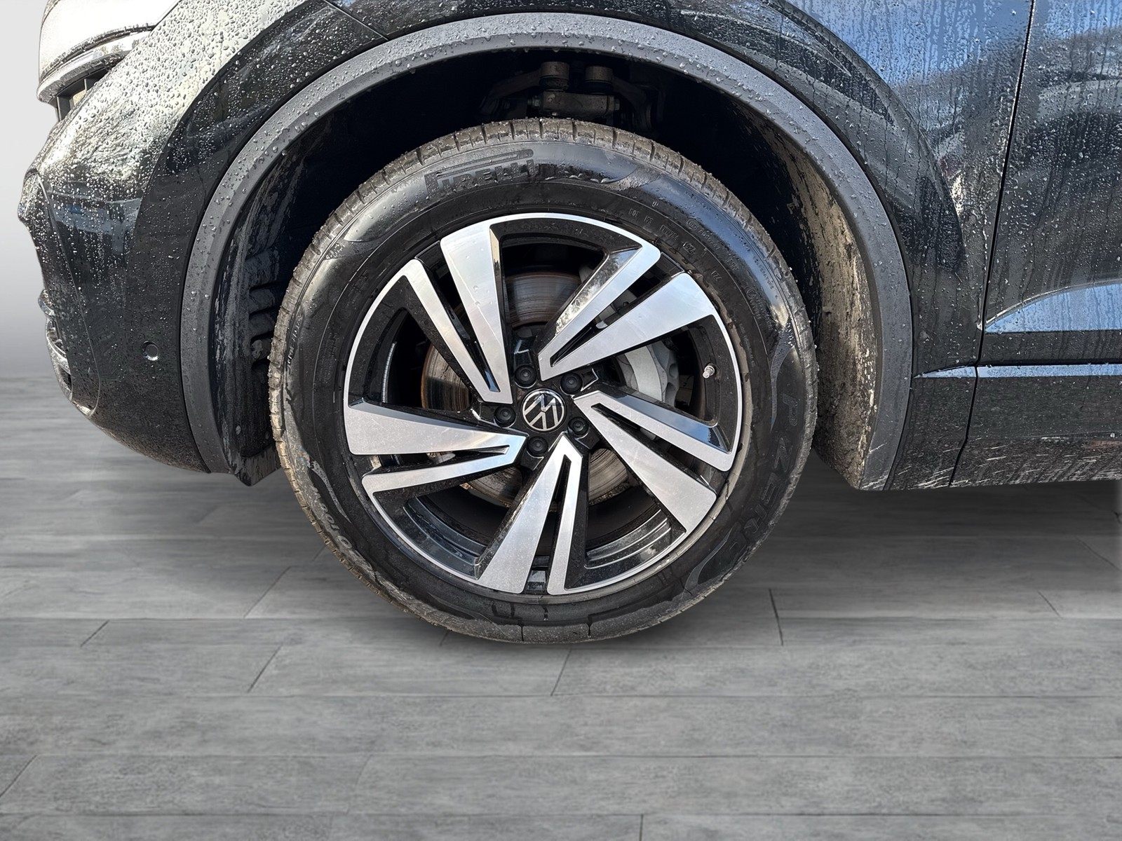 Volkswagen Touareg V6 TSI ELEGANCE NEUESMODELL AHK ACC LM20