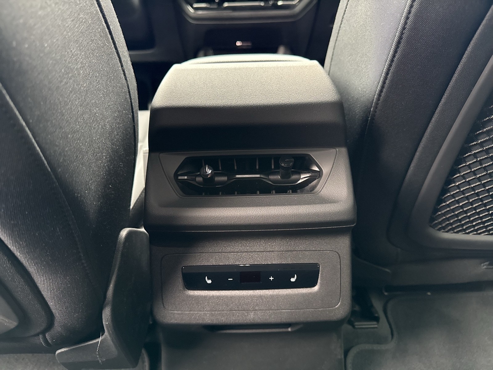 Audi A6 e-tron Avant performance S LINE B&O AHK LM20
