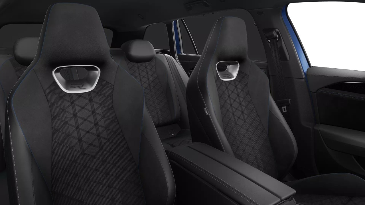 Volkswagen Passat Variant 2.0 R-LINE NEUESMODELL AHK 360CAM