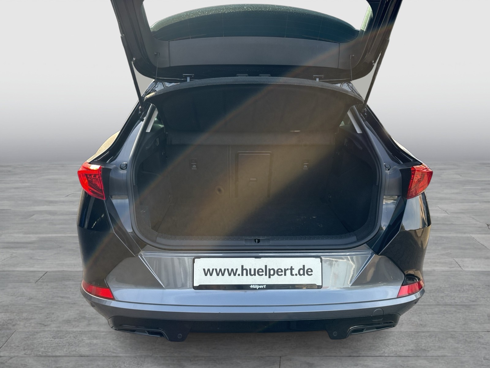 Cupra Formentor 1.5 CAM ACC LM18 NAVI CARPLAY LED