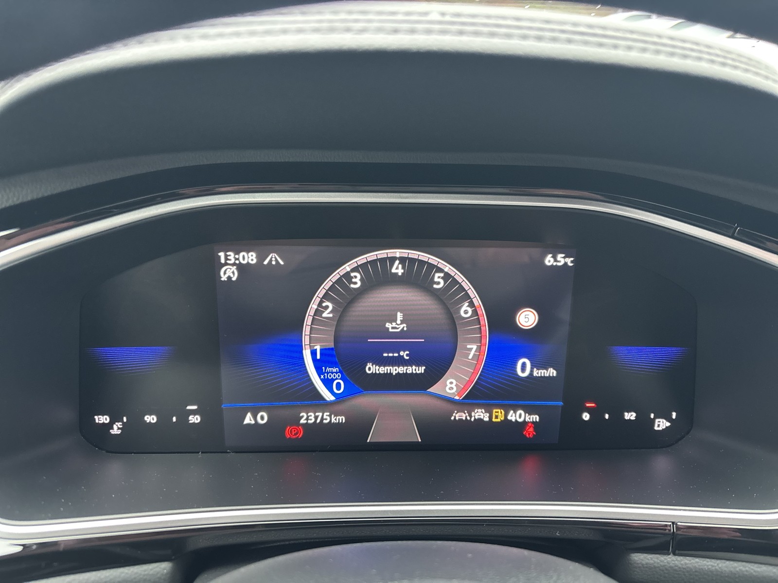 Volkswagen T-Roc 1.0 R-LINE ACC NAVI LM17 CARPLAY SITZHEIZ.