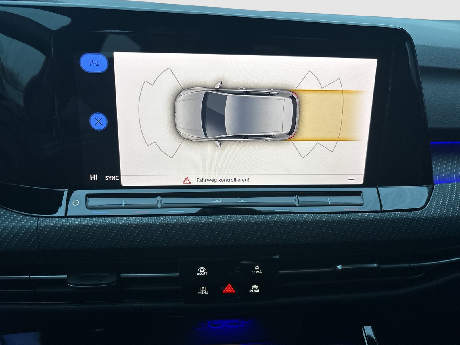 Volkswagen Golf VIII 2.0 R 4X4 AKRAPOVIC ACC LM18 CARPLAY