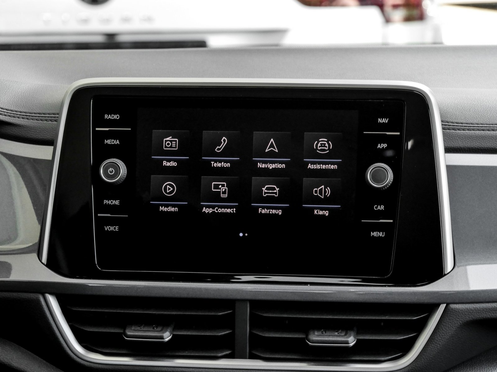 Volkswagen T-Roc 1.5 STYLE ACC LM17 NAVI CARPLAY SITZHEIZ
