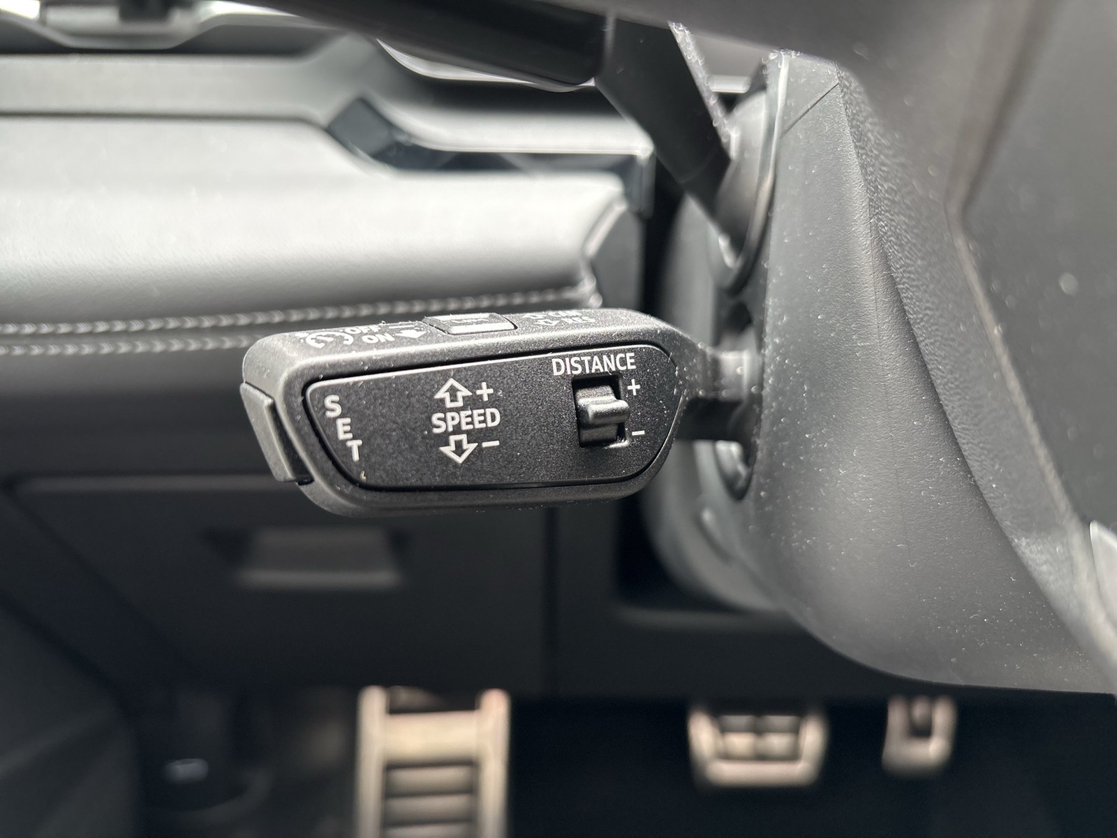 Audi Q6 e-tron quattro S LINE BLACKPAK TECHPRO 21"