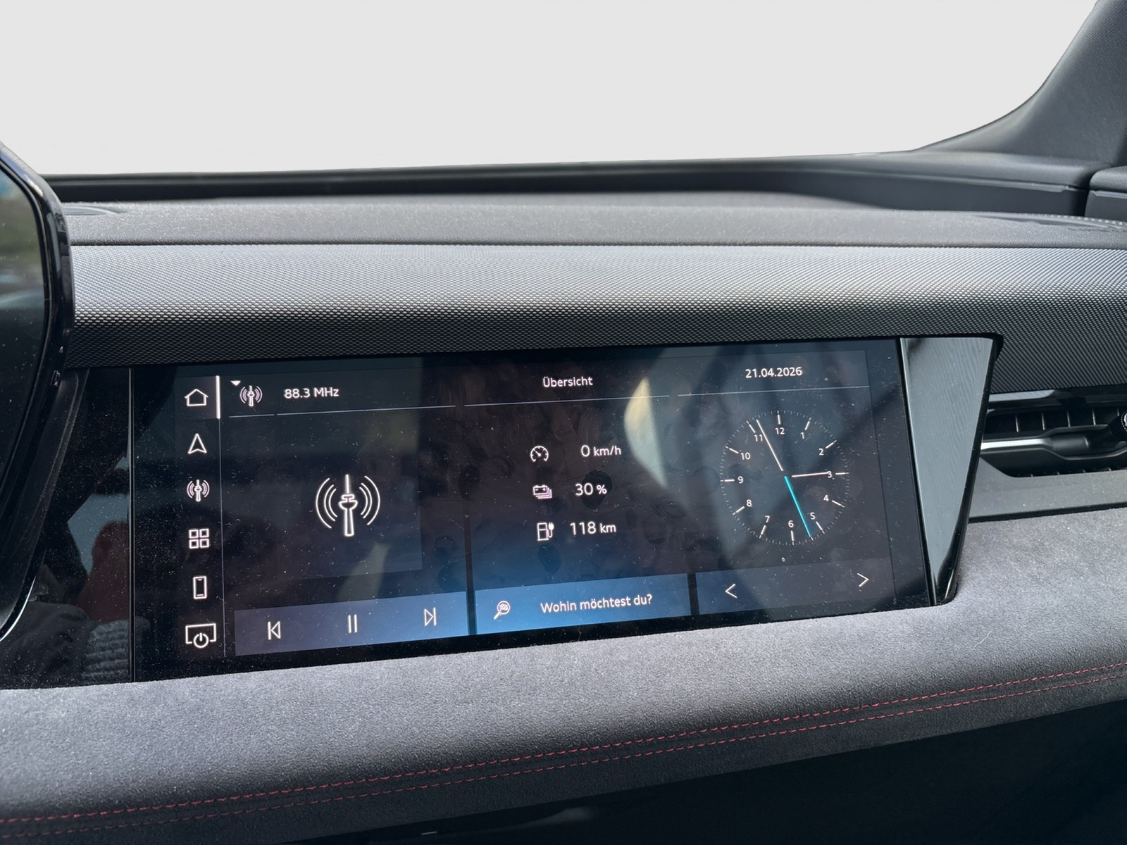 Audi Q6 e-tron quattro S LINE TECHPRO 21" SPORTSOUND