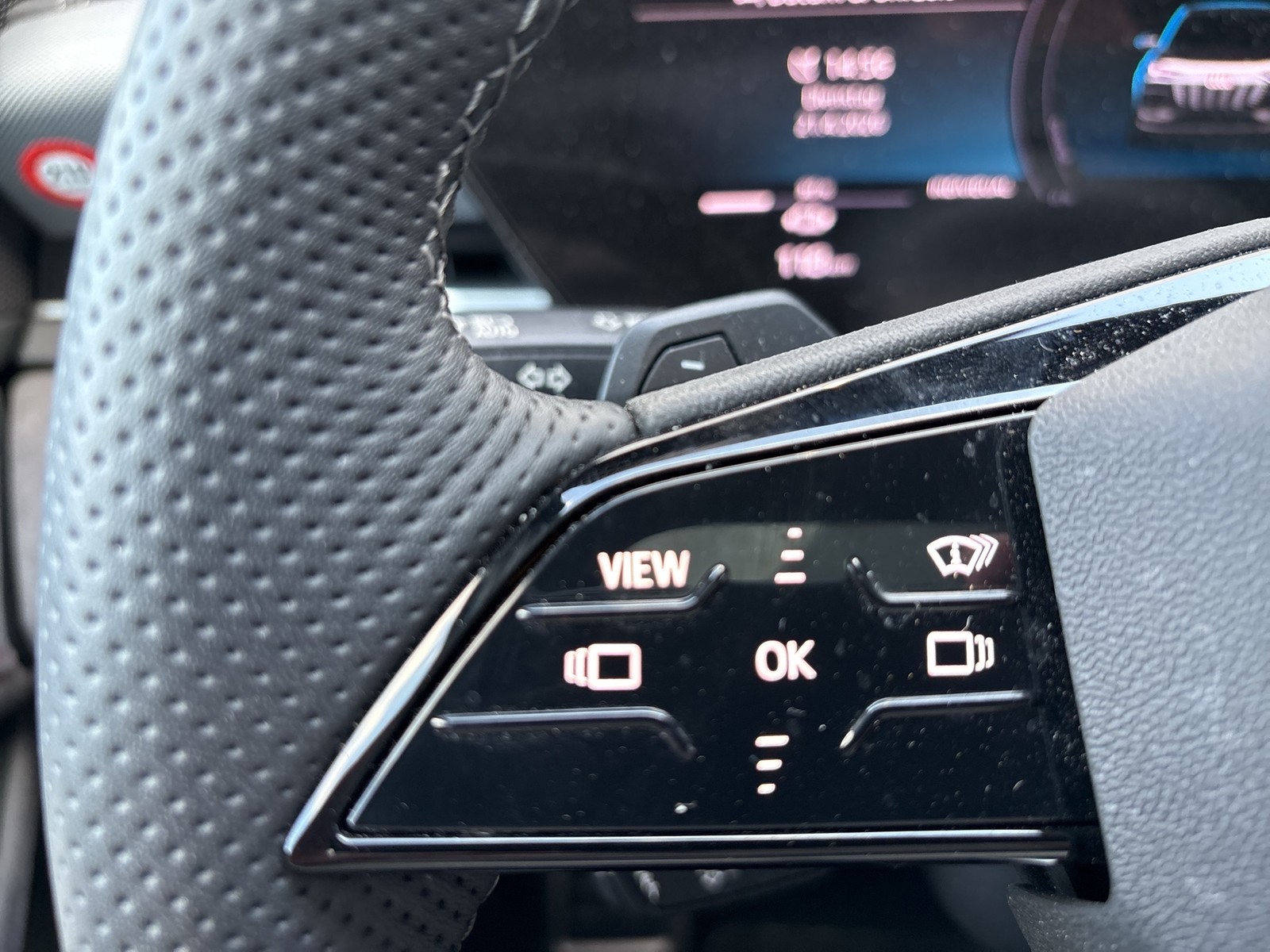 Audi Q6 e-tron quattro S LINE TECHPRO 21" SPORTSOUND