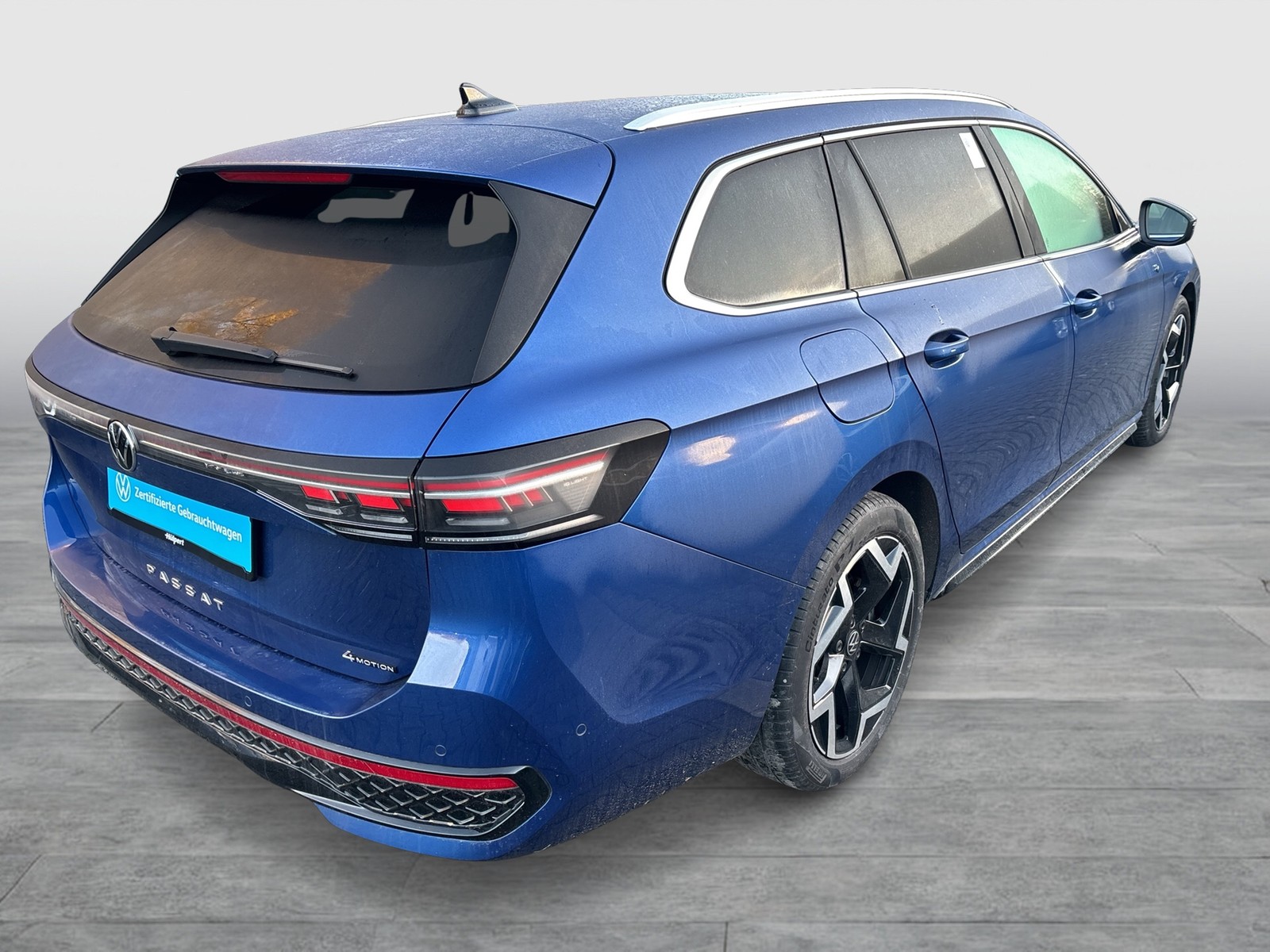 Volkswagen Passat Variant 2.0 R-LINE 4X4 NEUESMODELL AHK 18Z