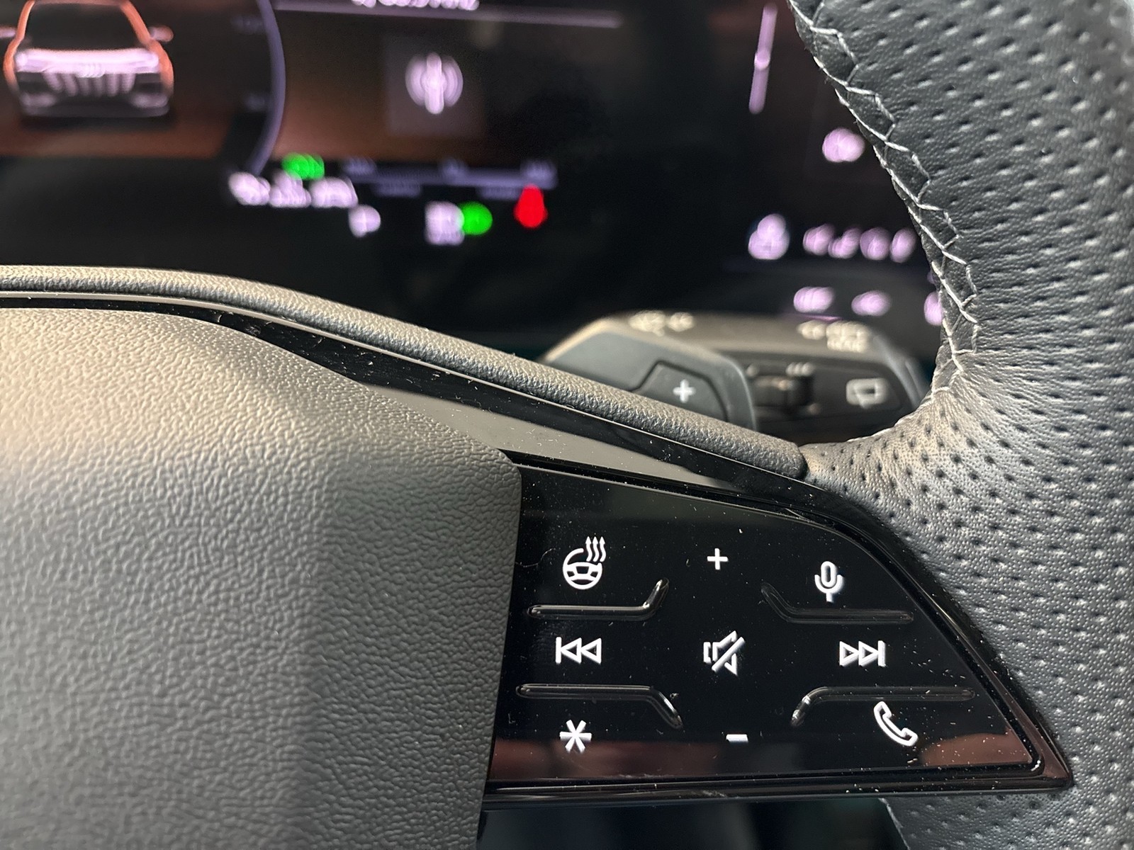 Audi Q6 e-tron quattro S LINE TECHPR 21" LUFTFAHRWERK