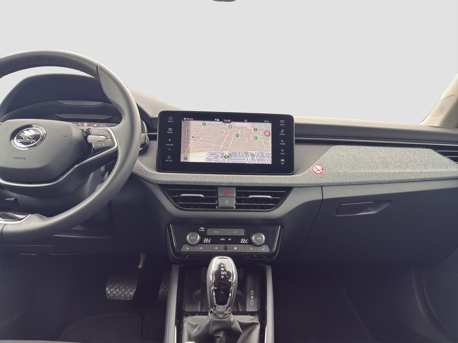 Skoda Kamiq 1.5 SELECTION CAM ACC NAVI ALU SITZHEIZUNG