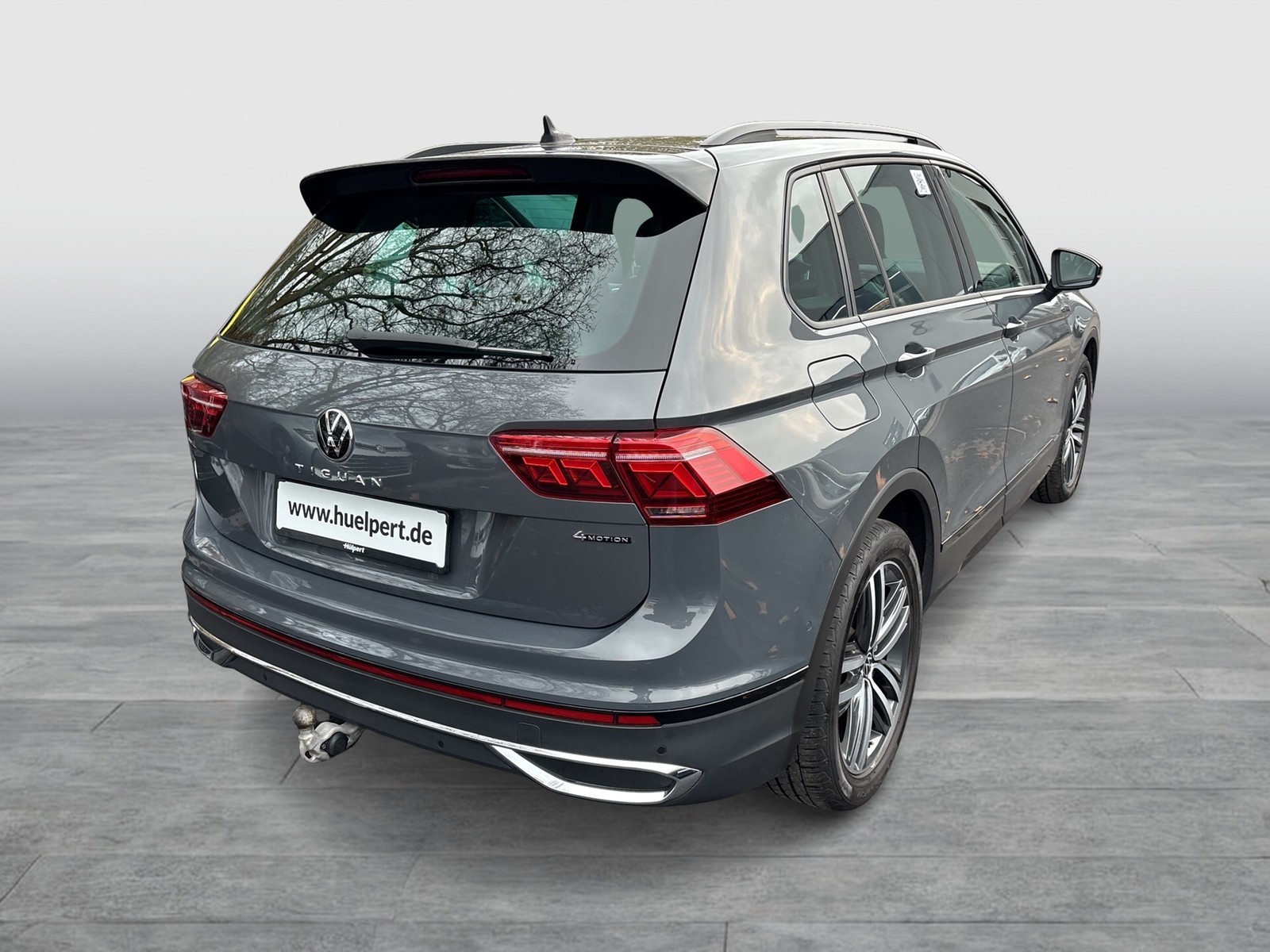 Volkswagen Tiguan 2.0 URBAN SPORT PANO AHK ALU19 NAVI 4X4