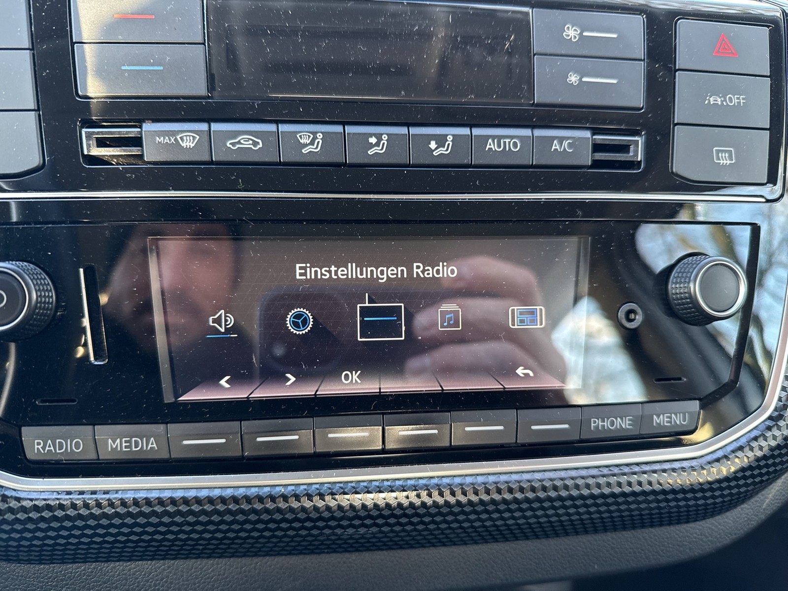 Volkswagen e-up! 4TÜREN CAM EINPARKHILFE DAB+ BLUETOOTH