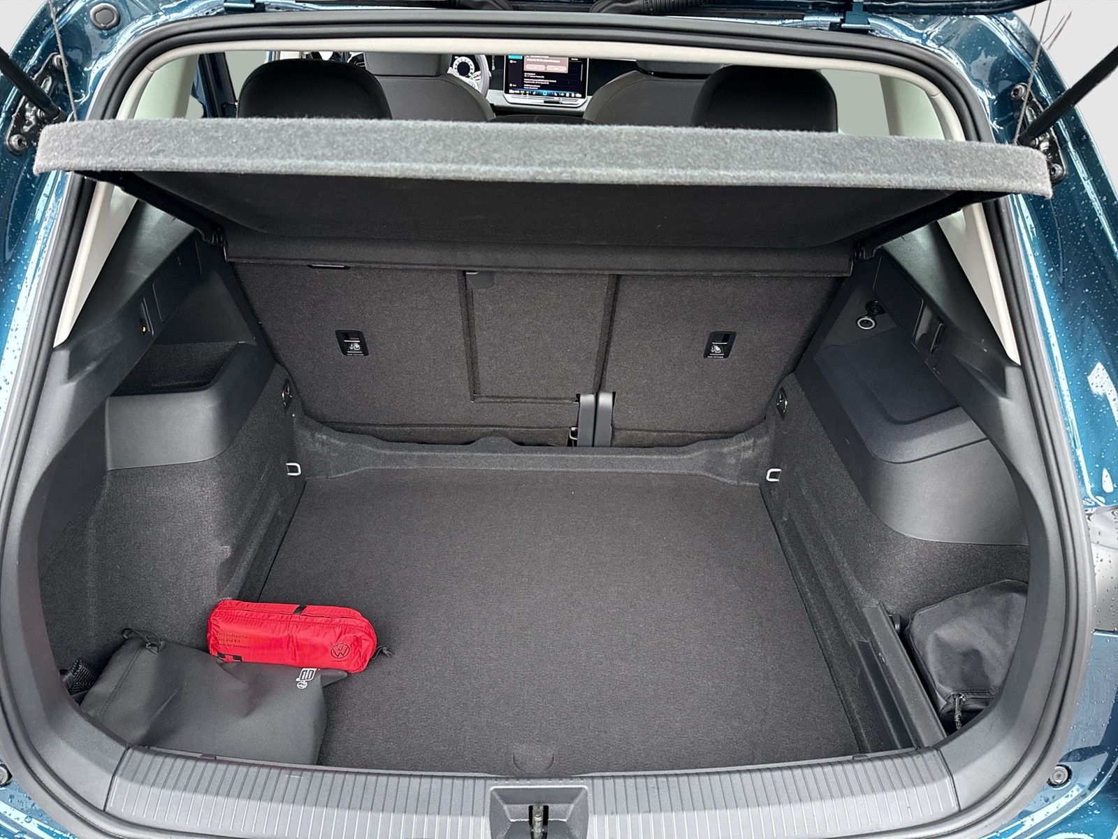 Volkswagen Tiguan 2.0 NEUES MODELL AHK CAM NAVI SITZHEIZUNG