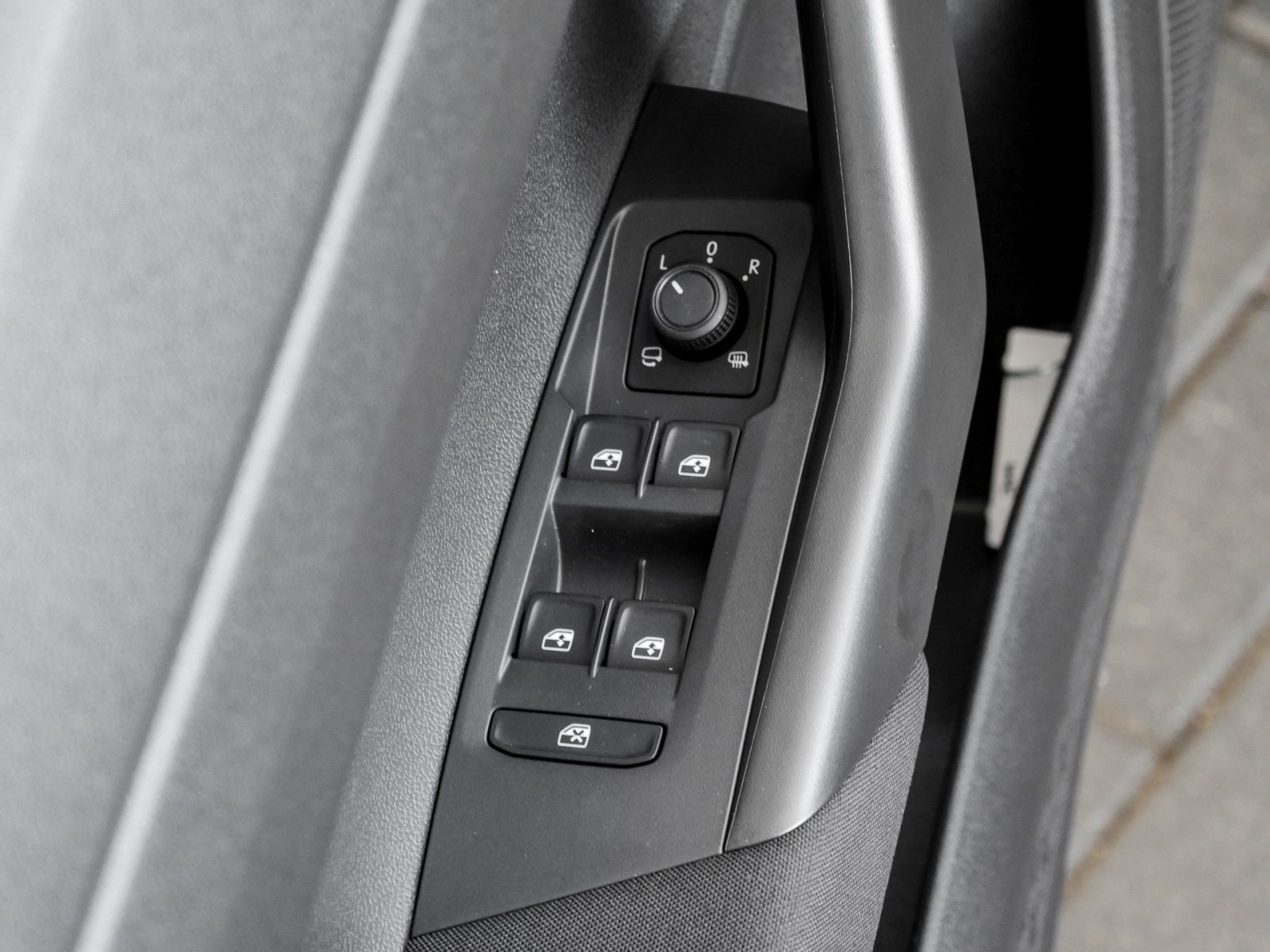 Volkswagen Taigo 1.5 LIFE ACC LM17 CARPLAY SITZHEIZUNG
