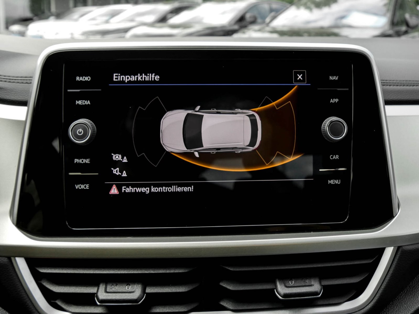 Volkswagen T-Roc 1.5 MOVE LM17 NAVI CARPLAY SITZHEIZUNG