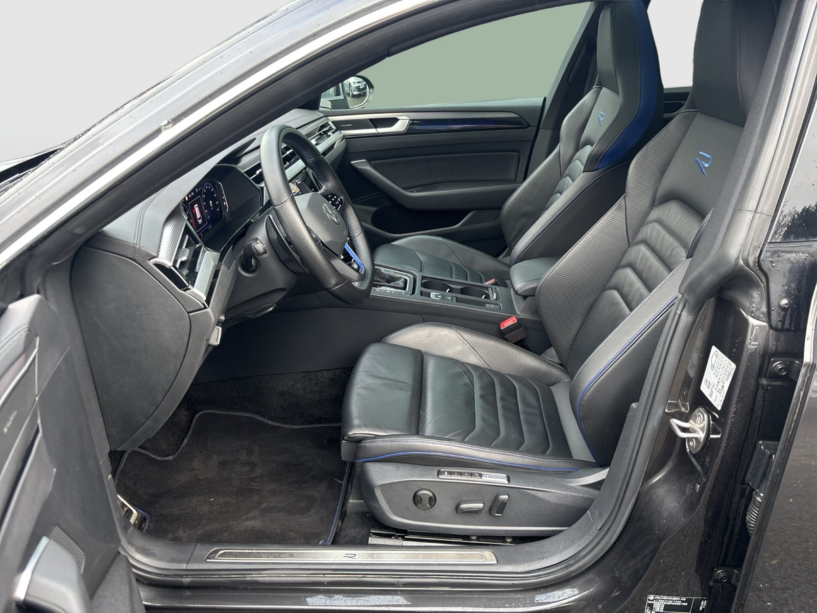 Volkswagen Arteon Shooting Brake 2.0 R LEDER PANO ALU20