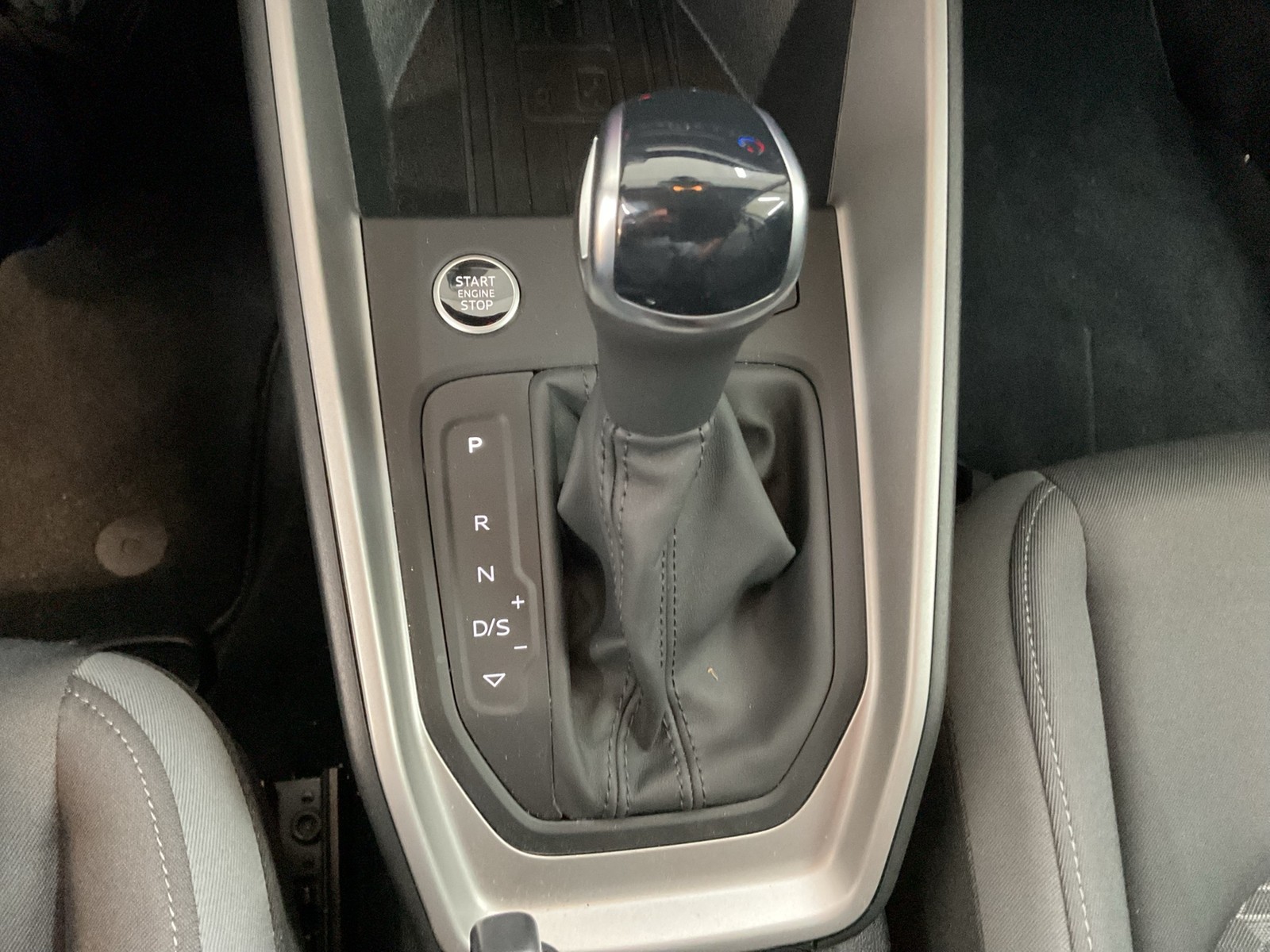 Audi A1 Sportback 25 S LINE LM17 CARPLAY SITZHEIZUNG