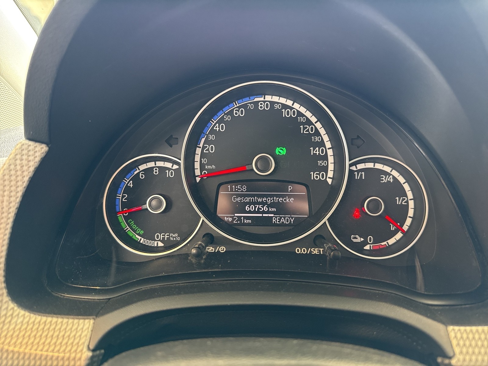 Volkswagen e-up! STYLE PLUS 4TÜREN CAM ALU SITZHEIZUNG DAB+