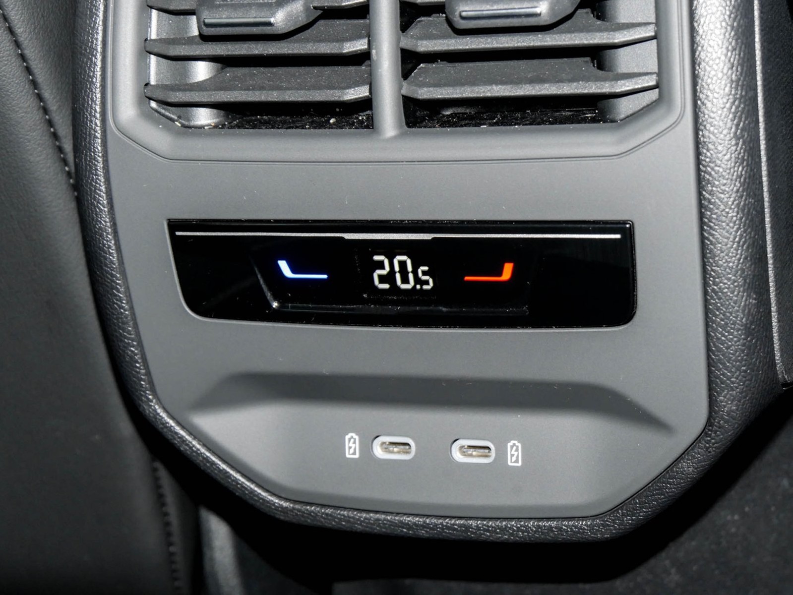 Cupra Leon ST 1.5 eTSI FACELIFT CAM LM18 E-KLAPPE NAVI