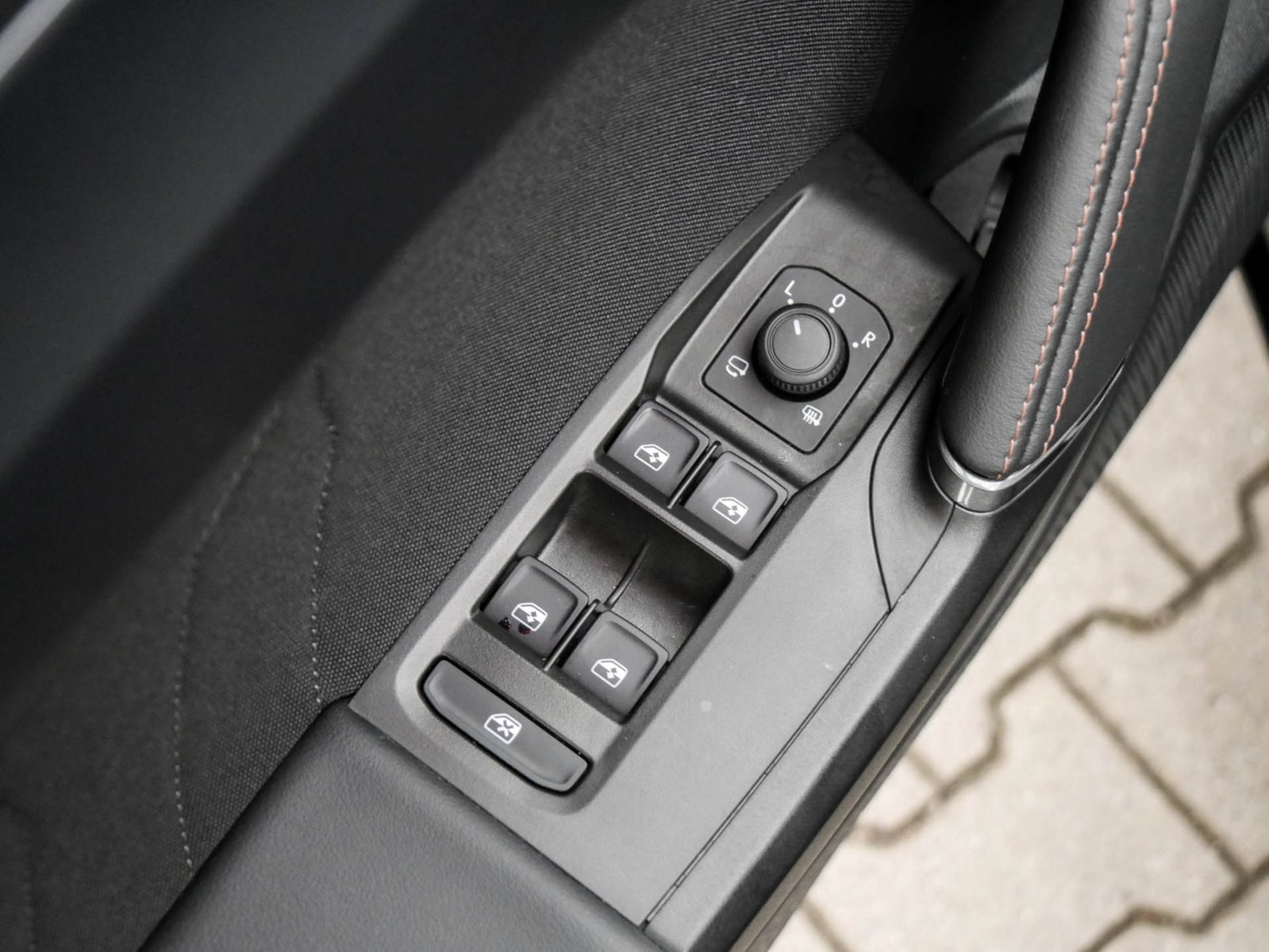 Cupra Leon ST 1.5 eTSI FACELIFT CAM LM18 E-KLAPPE NAVI